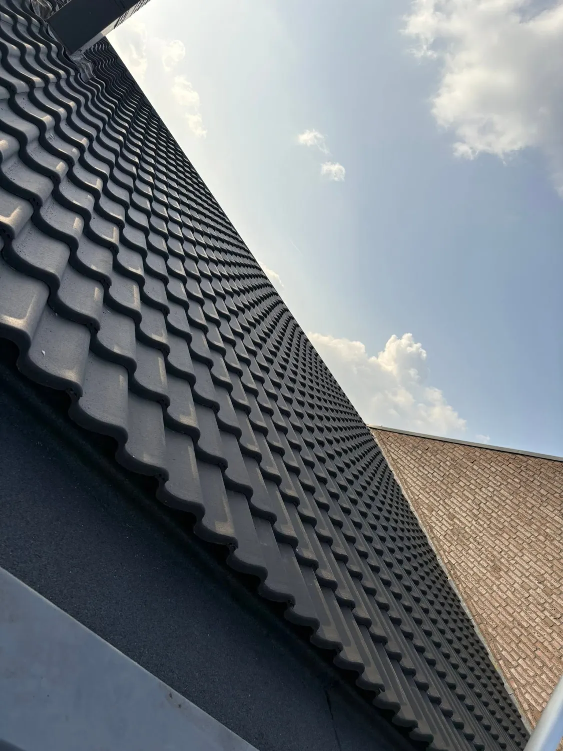 Geldrop dak laten renoveren