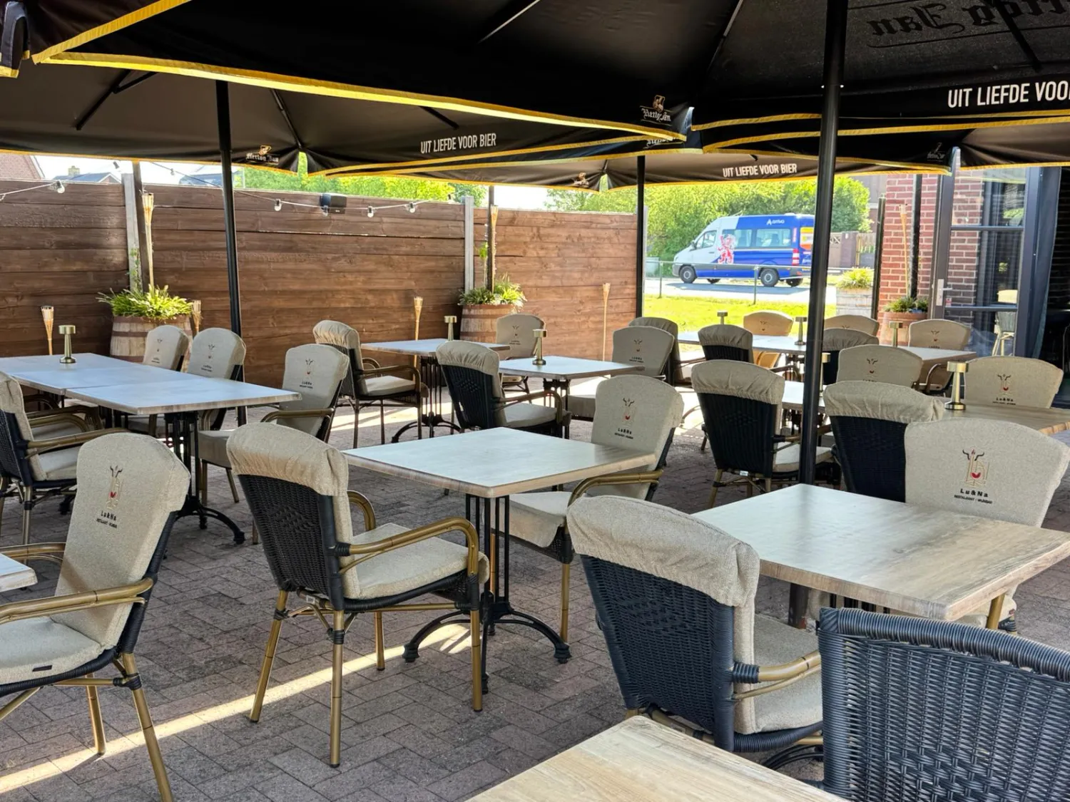 dineren terras bbq restaurant